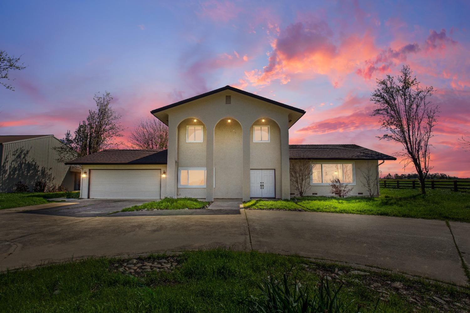 Photo of 13405 Herald Rd in Galt, CA