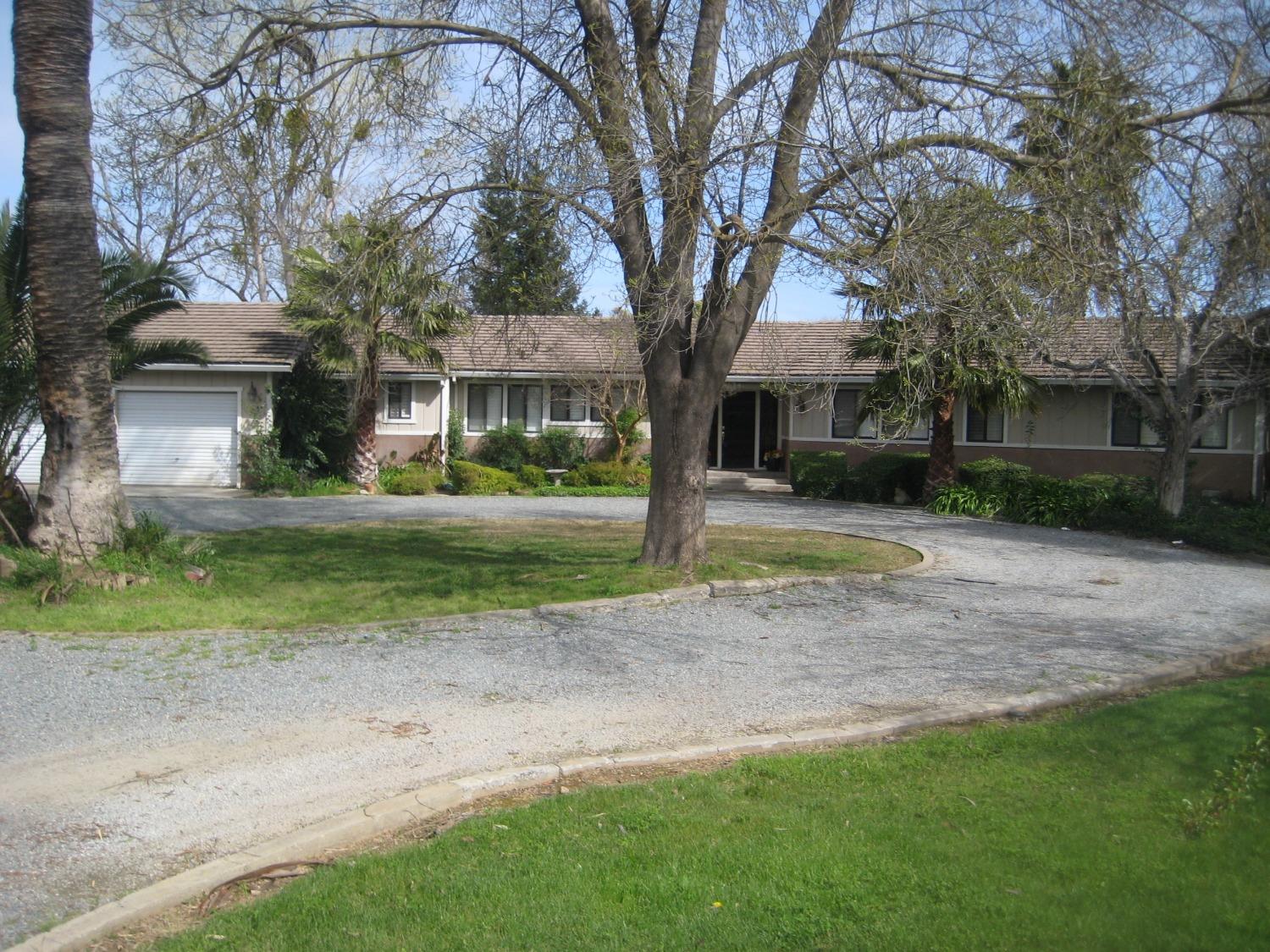 Photo of 8795 Larkin Rd in Live Oak, CA