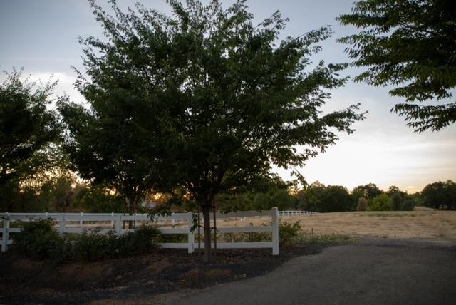 Photo of 4131 Bluestone Ct in Acampo, CA