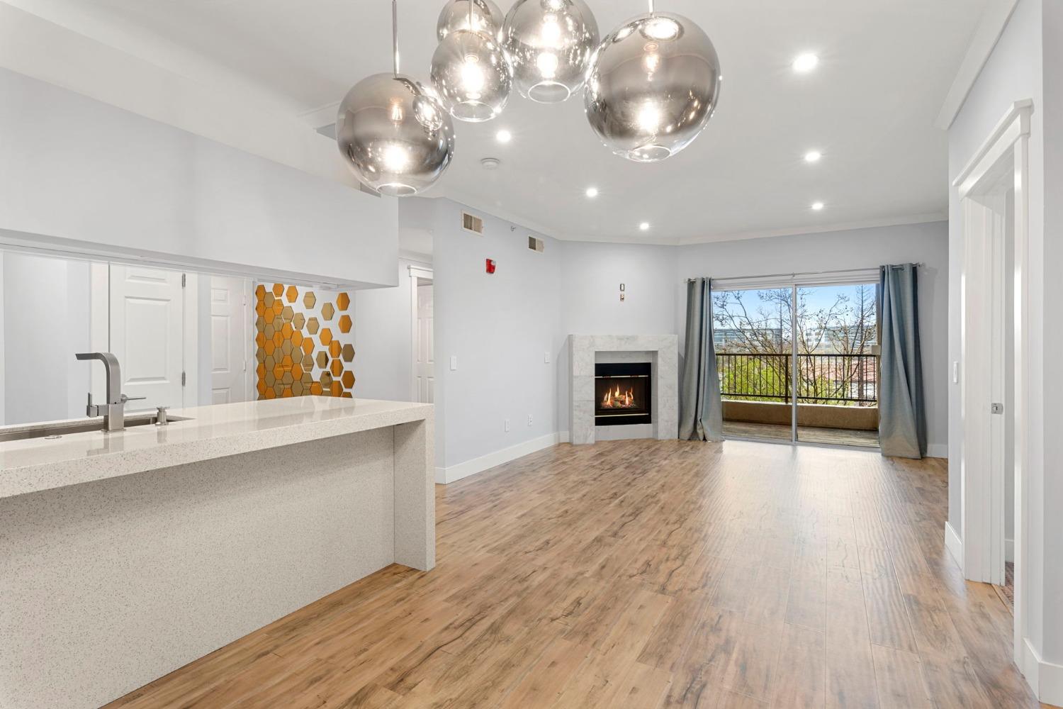 Photo of 701 Gibson Dr #834 in Roseville, CA