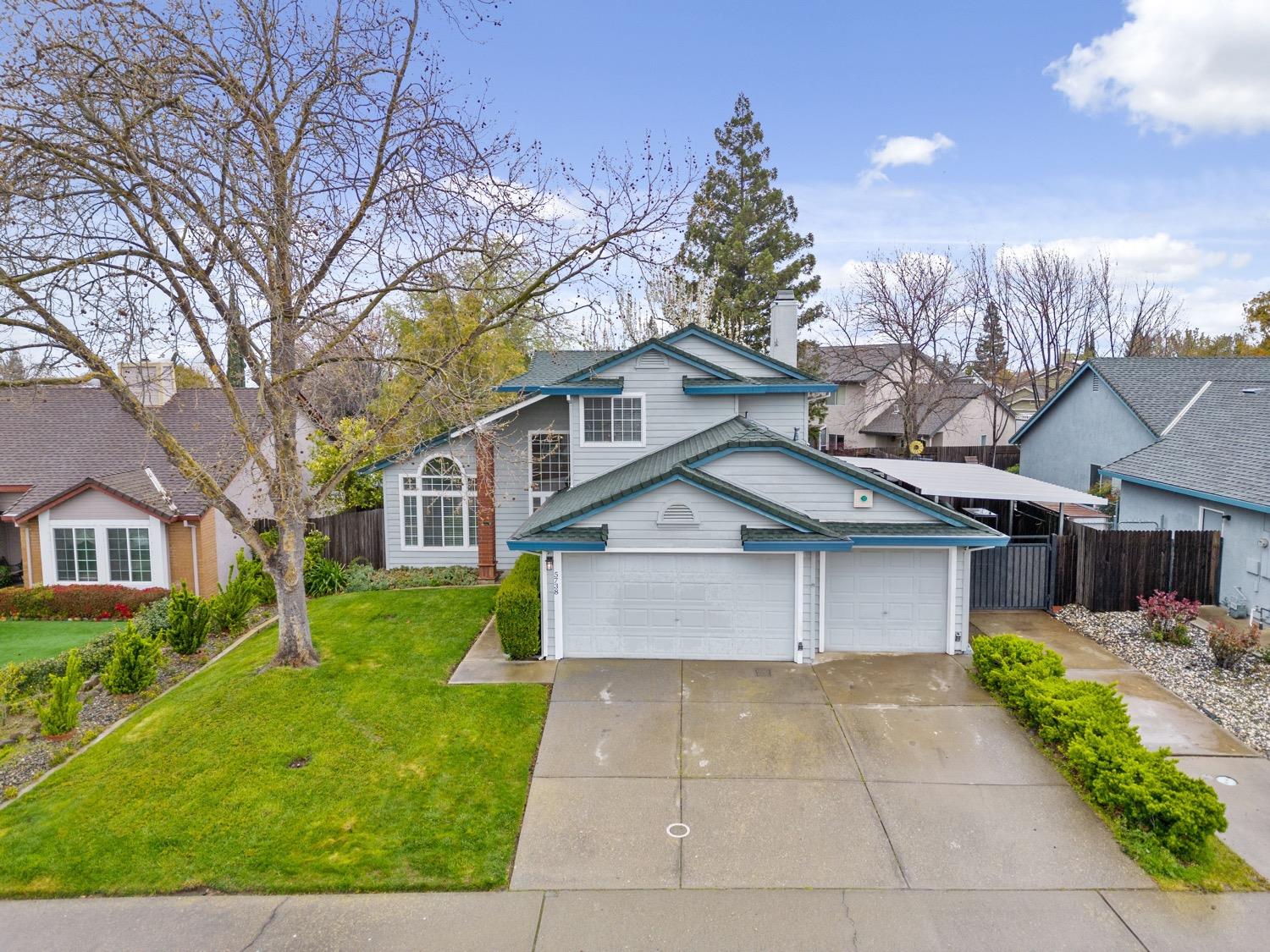 Photo of 5738 Summit Dr in Rocklin, CA