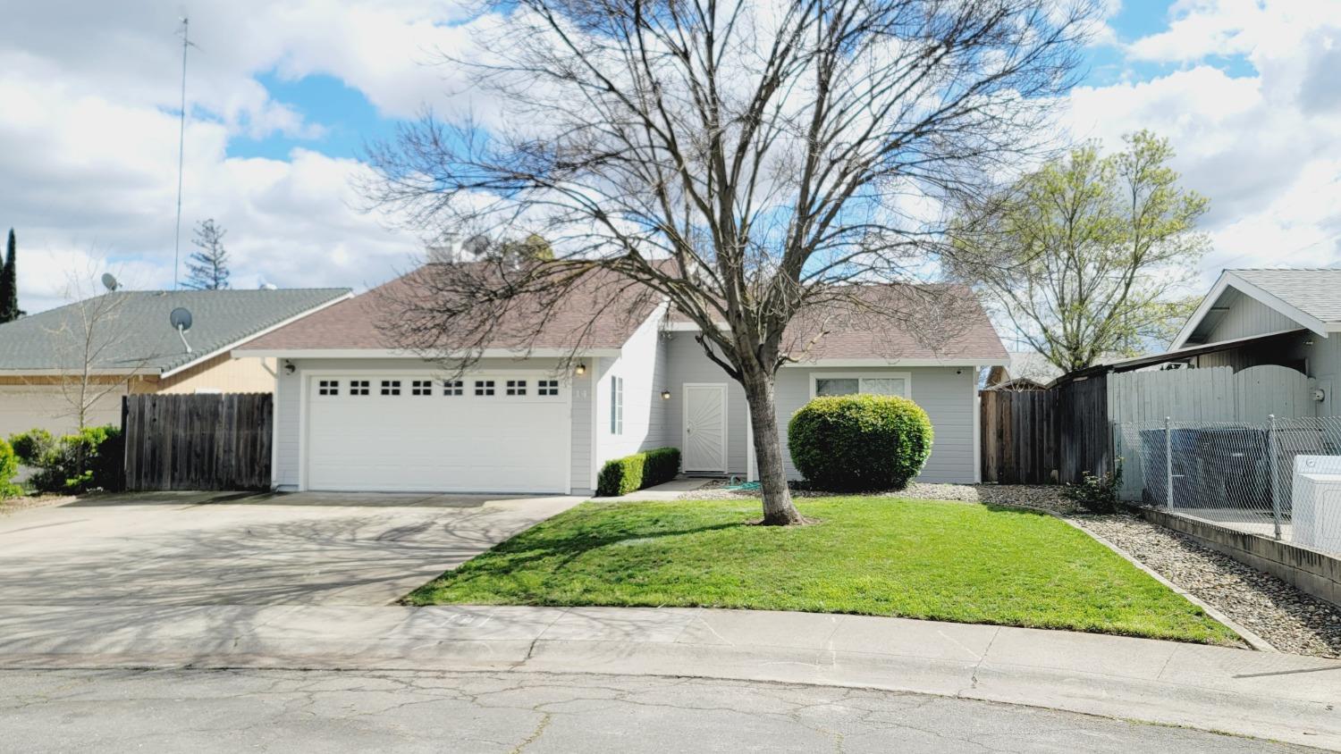 Photo of 14 Leros Ct in Sacramento, CA