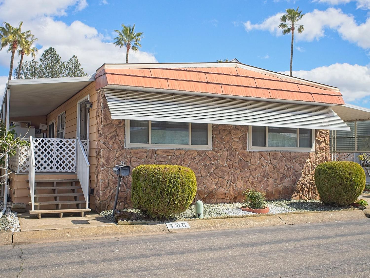 Photo of 8181 Folsom Blvd #196 in Sacramento, CA