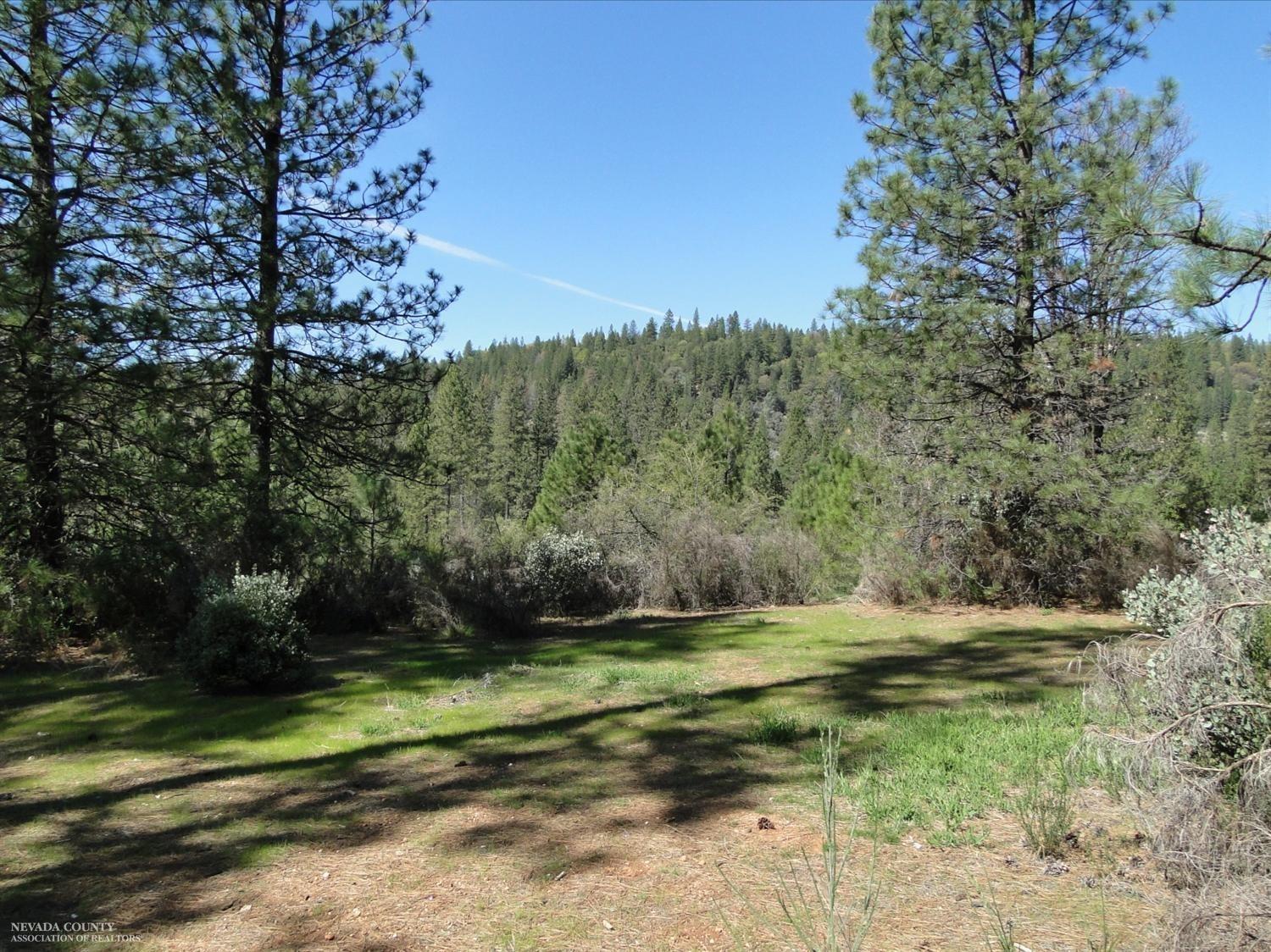 Photo of 660 Chief Kelly Dr in Nevada City, CA