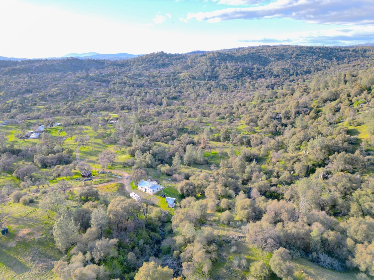 Usona Rd., Mariposa, California image 15