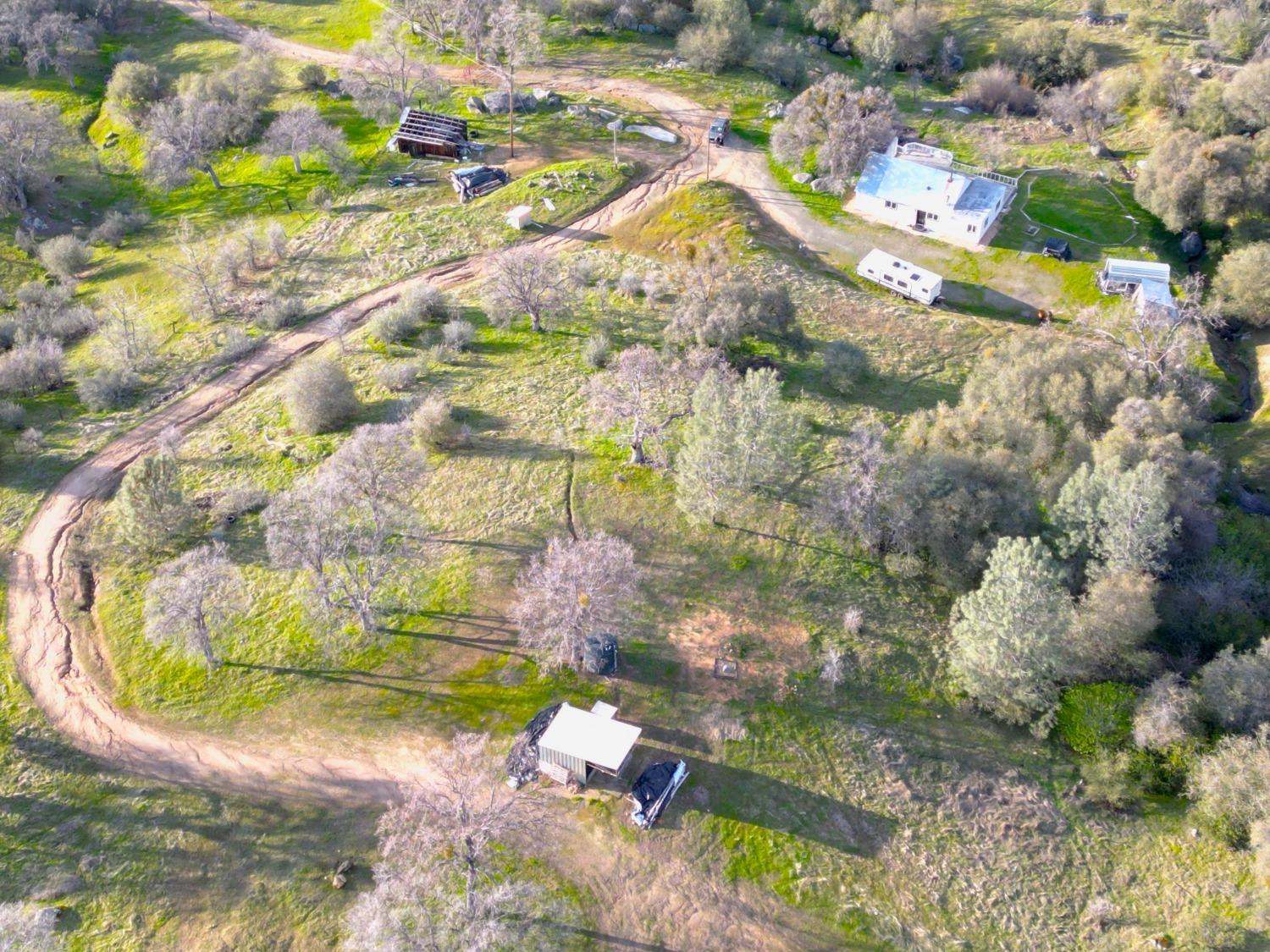 Usona Rd., Mariposa, California image 19