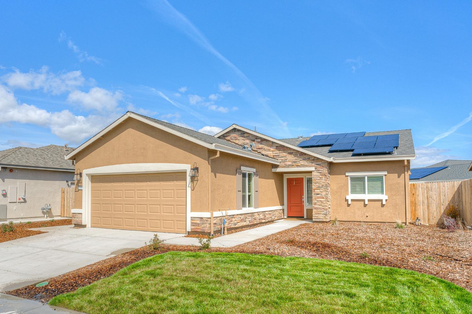 Photo of 320 Sunrise Blvd in Colusa, CA
