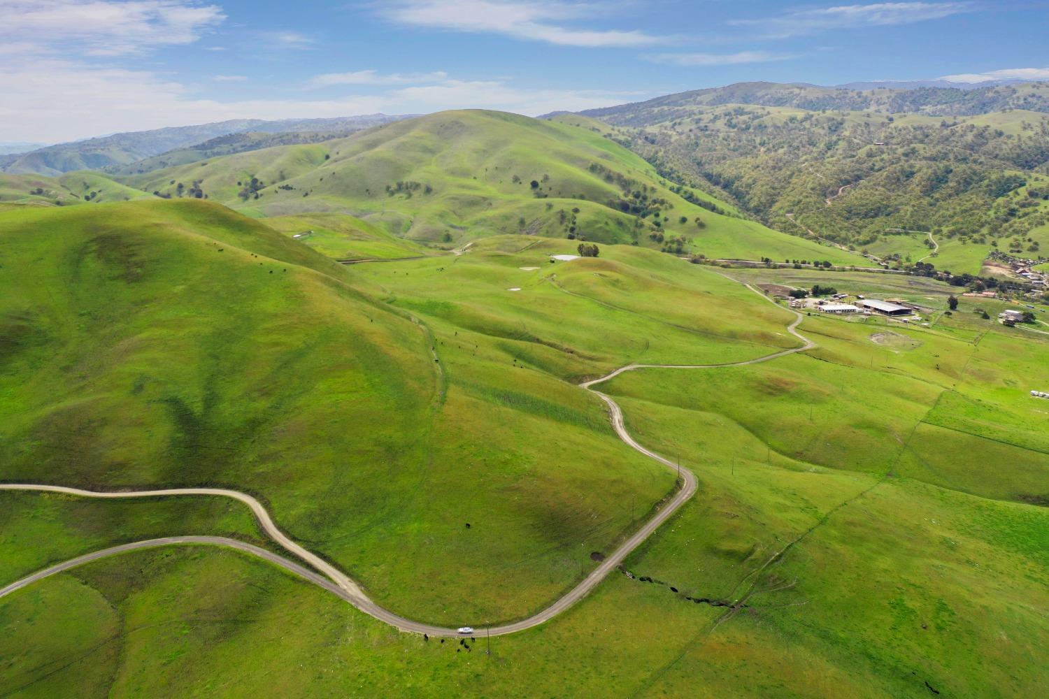 Reuss Road, Livermore, California image 18