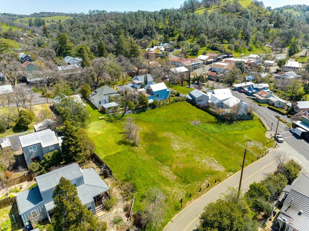 Photo of 10610 Oneill Aly in Amador City, CA