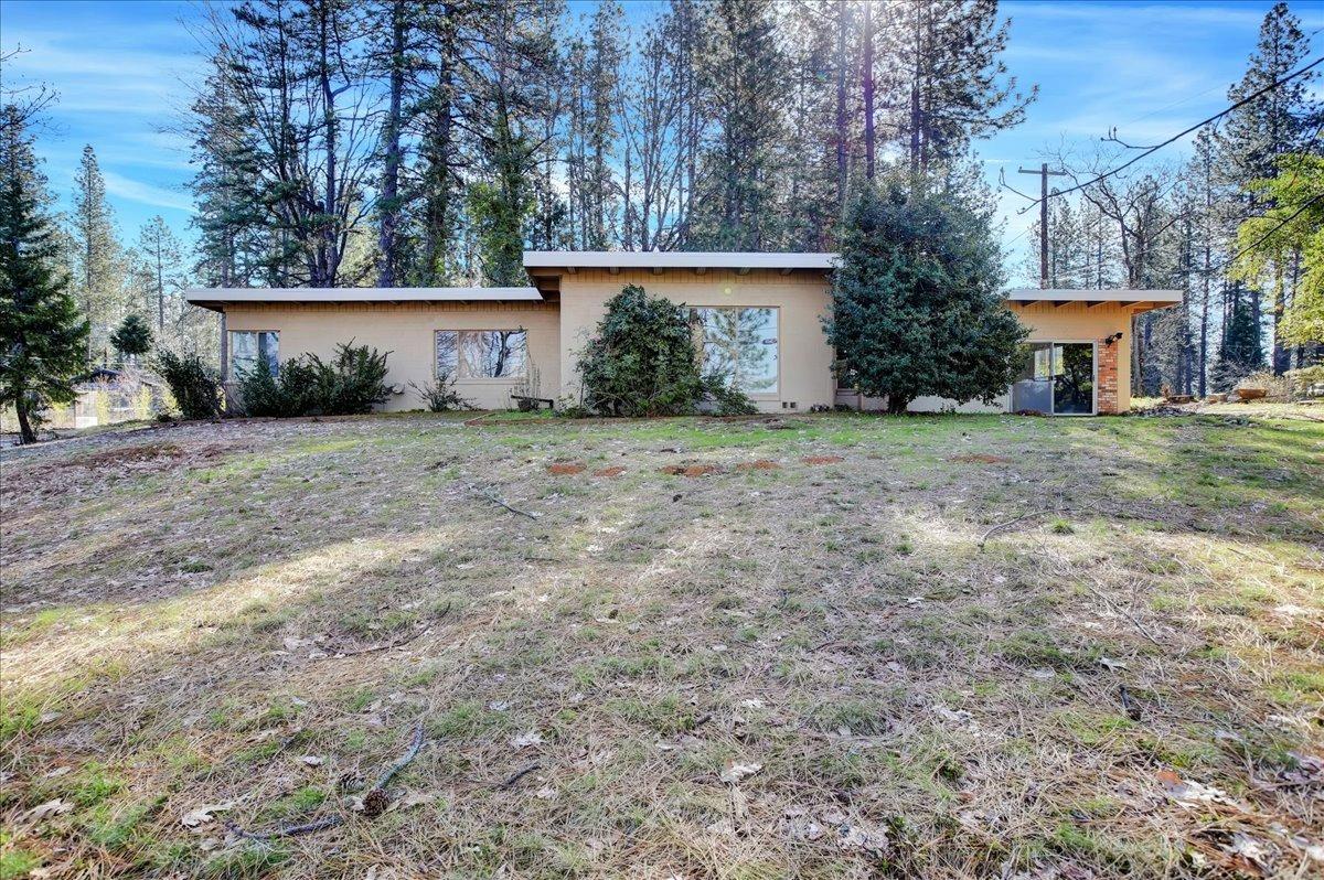 14955 Storms Lane, Grass Valley, CA 95945