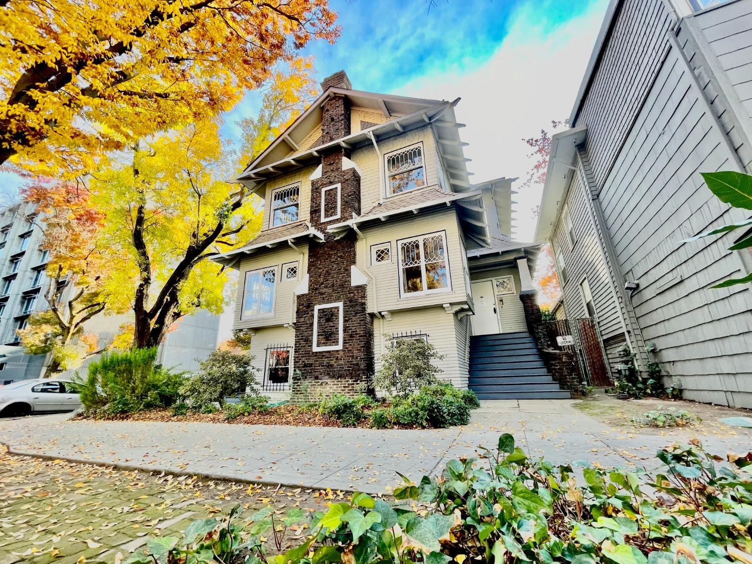 Photo of 2230 K St in Sacramento, CA