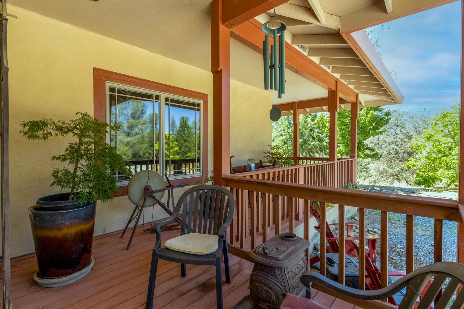 Detail Gallery Image 7 of 78 For 5603 Gold Mountain Rd, Sheep Ranch,  CA 95246 - 3 Beds | 2 Baths