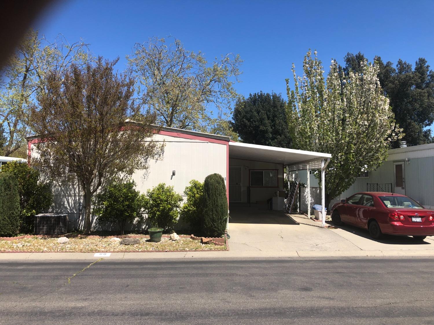 Photo of 66 Broken Cir in Davis, CA