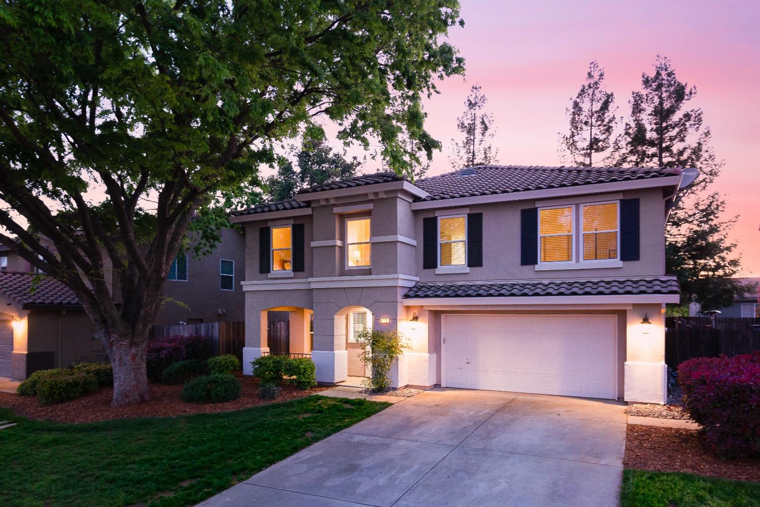 Photo of 4266 Narraganset Wy in Mather, CA