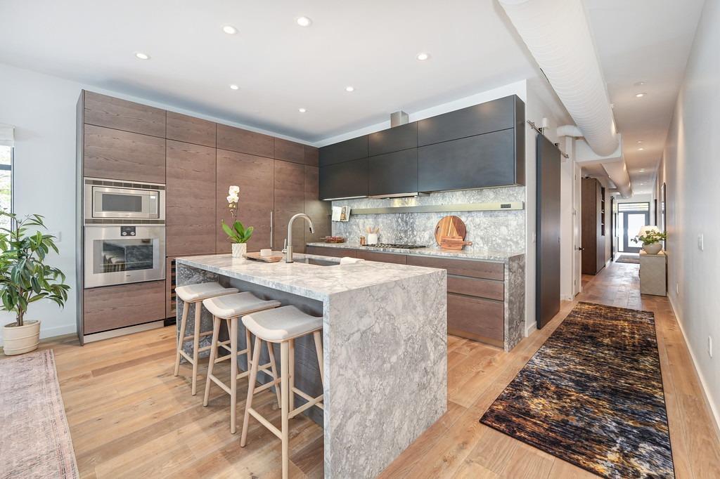 Photo of 1813 Capitol Ave #300 in Sacramento, CA
