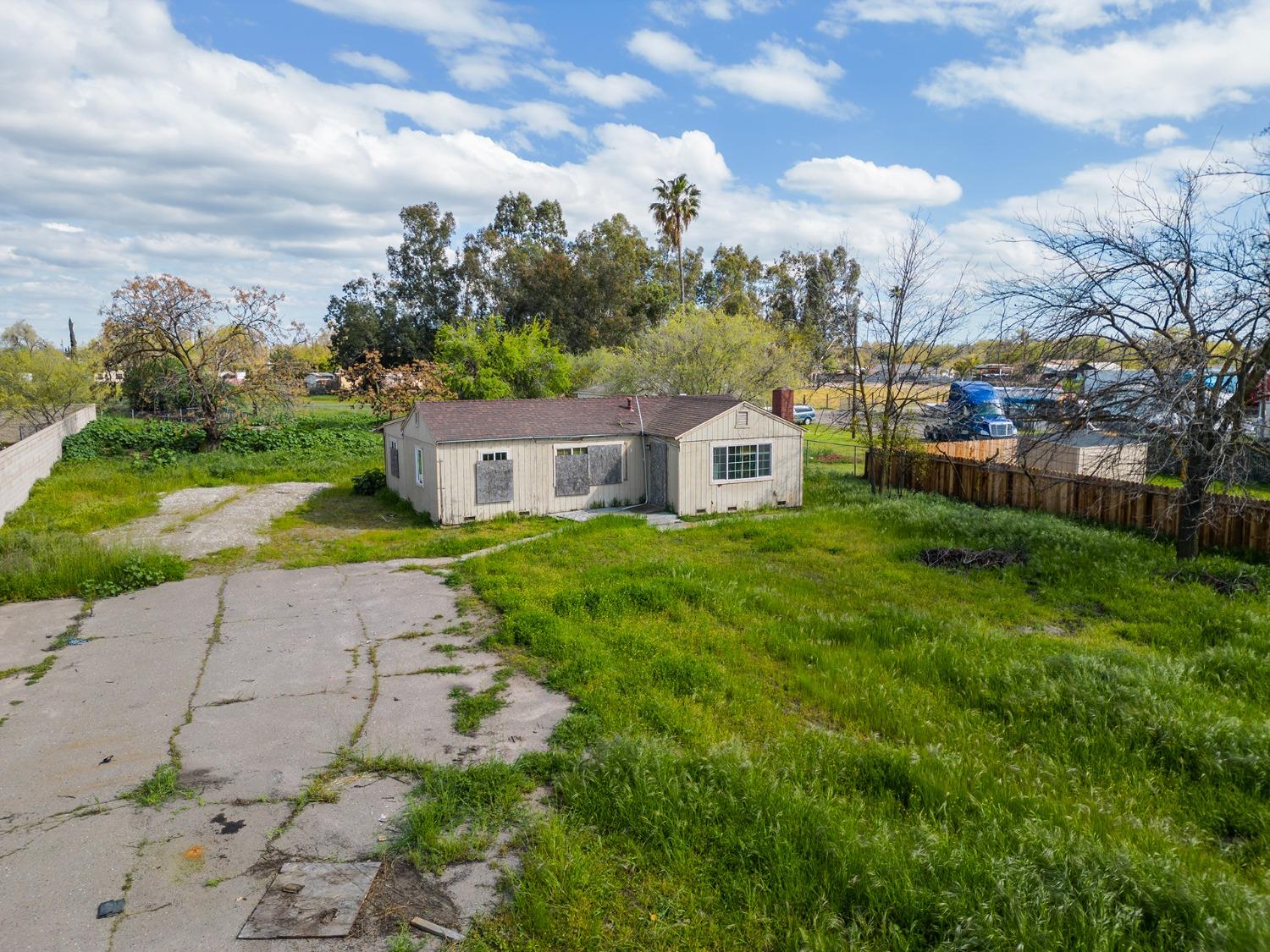 Detail Gallery Image 2 of 13 For 14224 S Harlan Rd., Lathrop,  CA 95330 - – Beds | – Baths