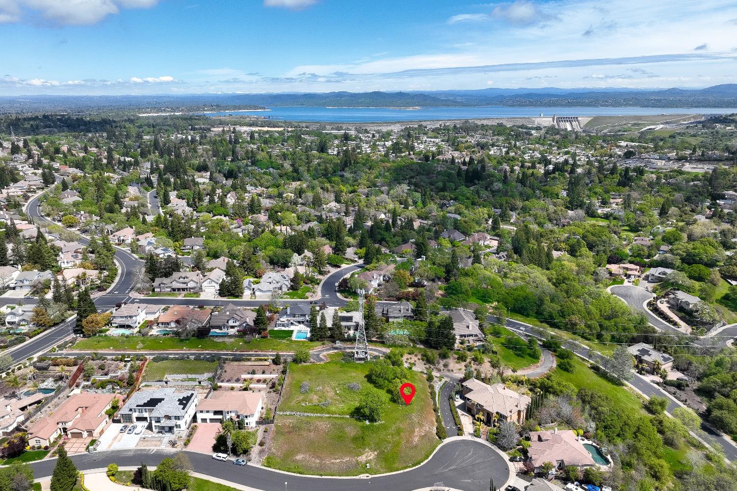 Photo of 624 Landrise Ct in Folsom, CA