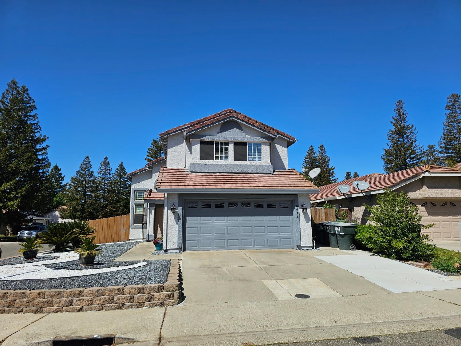 Photo of 8446 Oakenshield Cir in Antelope, CA
