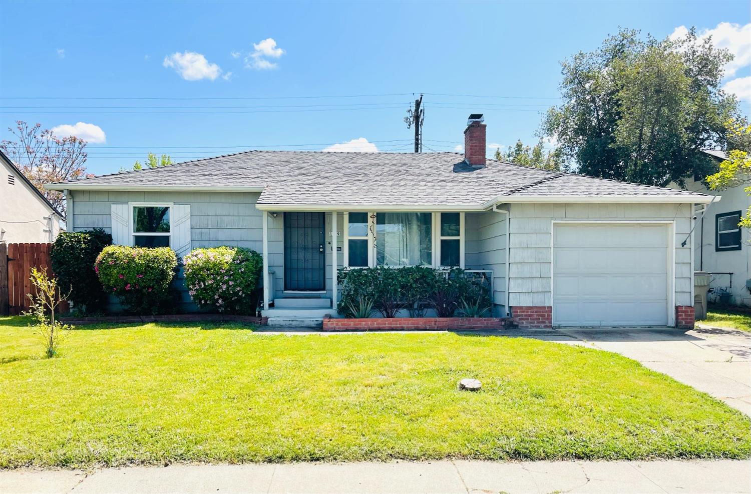Photo of 1429 63rd St in Sacramento, CA