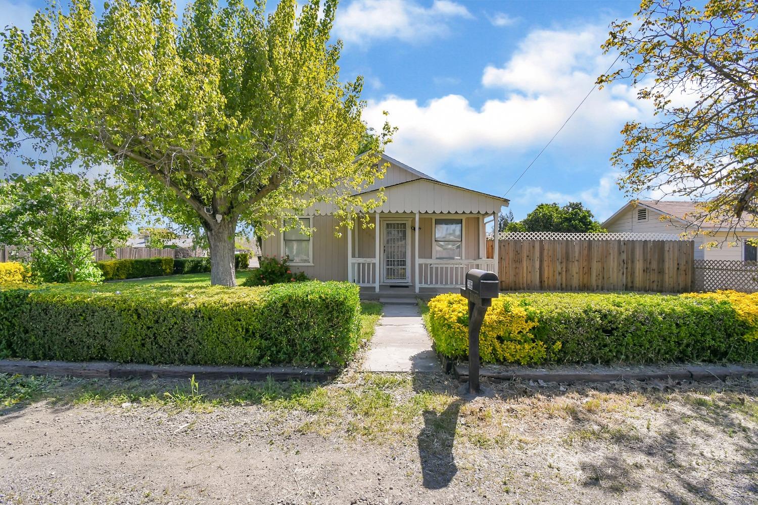 Photo of 2389 Mulberry St in Sutter, CA
