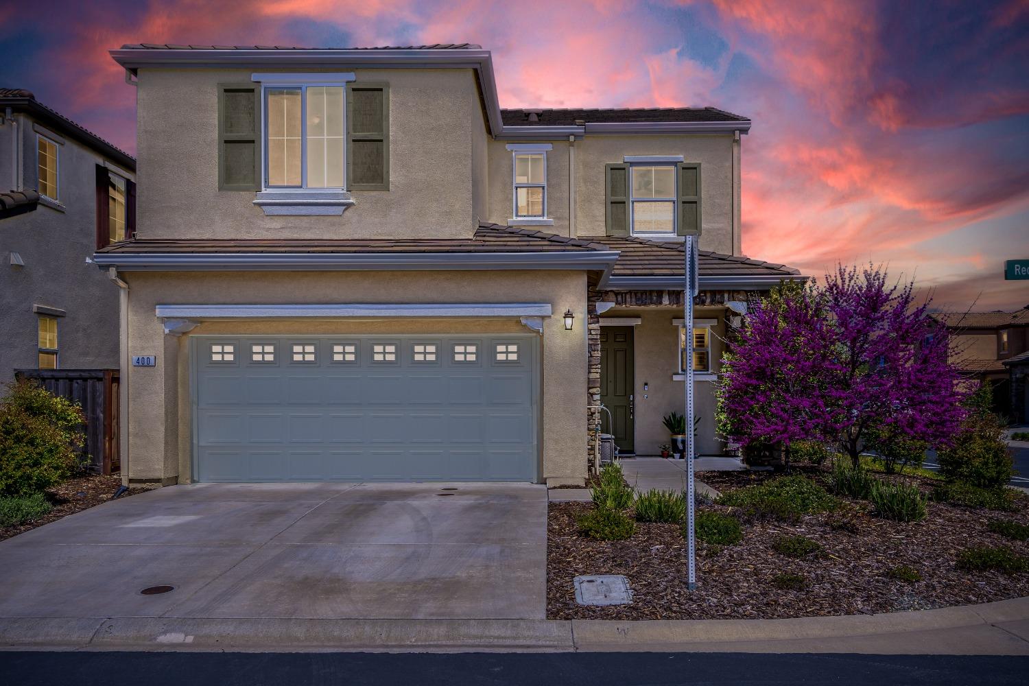 Detail Gallery Image 1 of 1 For 400 Redwood Village Pl, Roseville,  CA 95747 - 3 Beds | 2/1 Baths