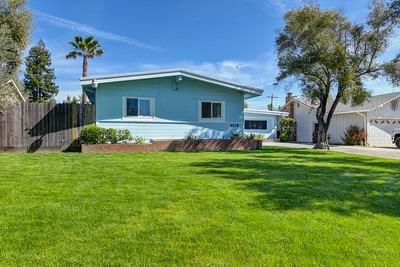 Photo of 4129 Boone Ln in Sacramento, CA