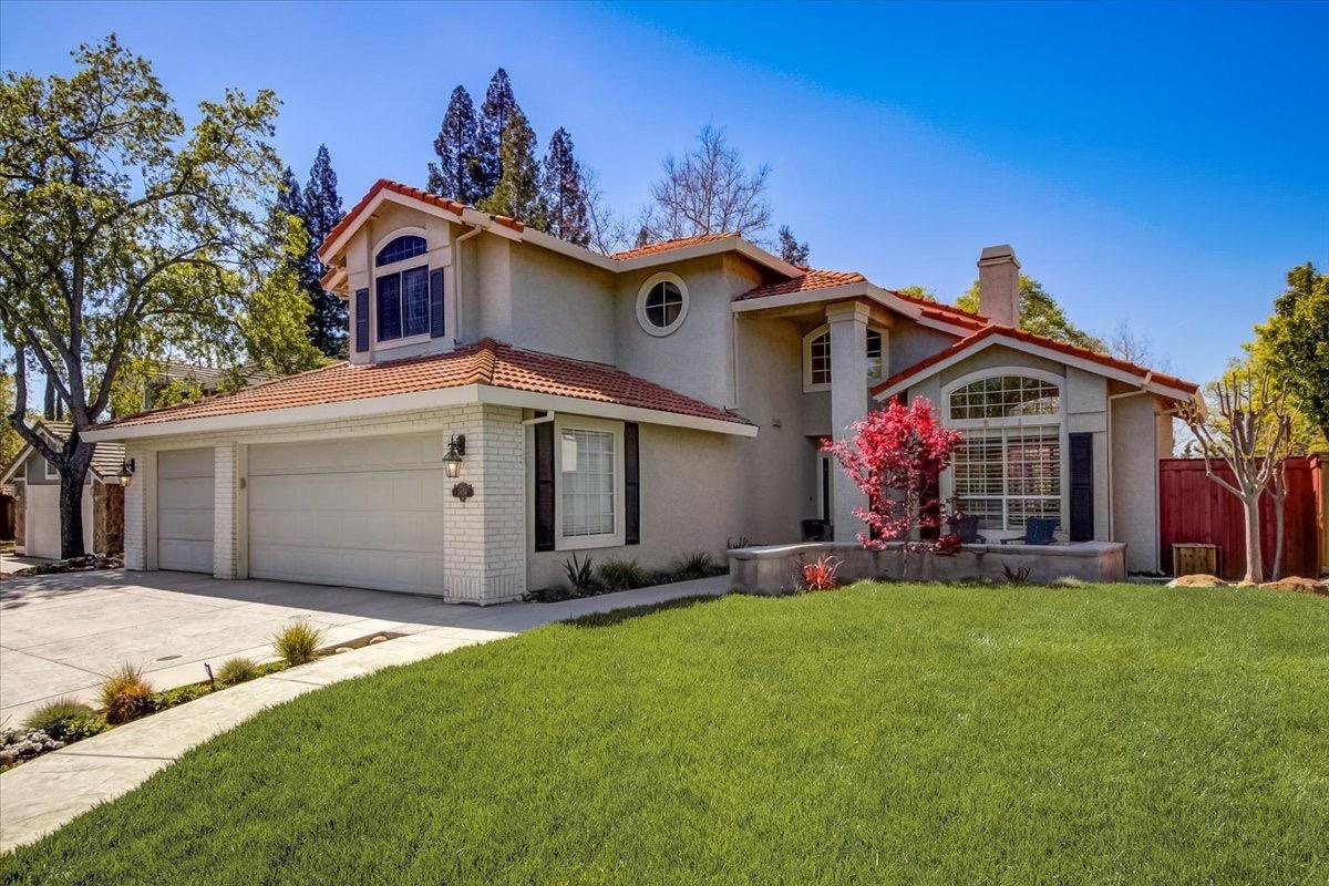 Photo of 7456 Agradar Dr in Rancho Murieta, CA
