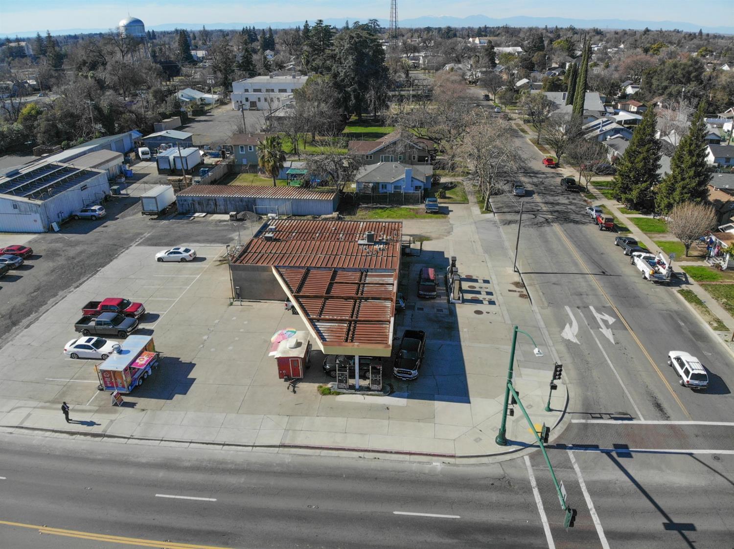 Photo of 1627 State Hwy 99 in Gridley, CA