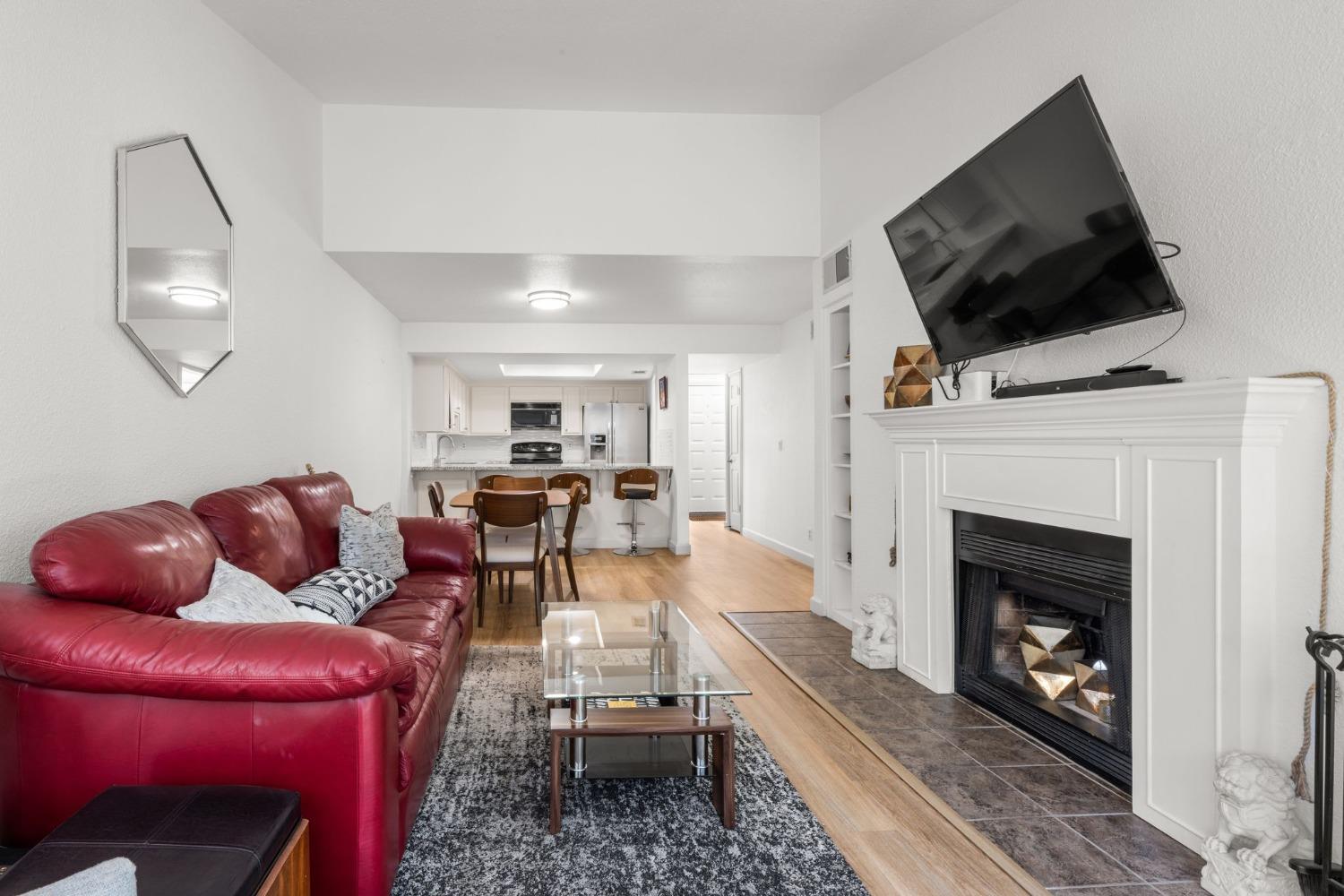 Photo #7: 223035228 Listing 