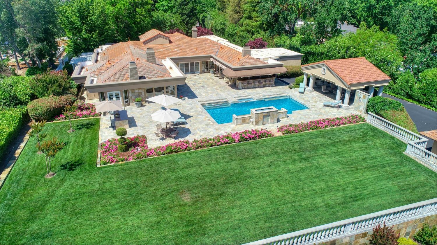 Photo of 11898 Green Rd in Wilton, CA
