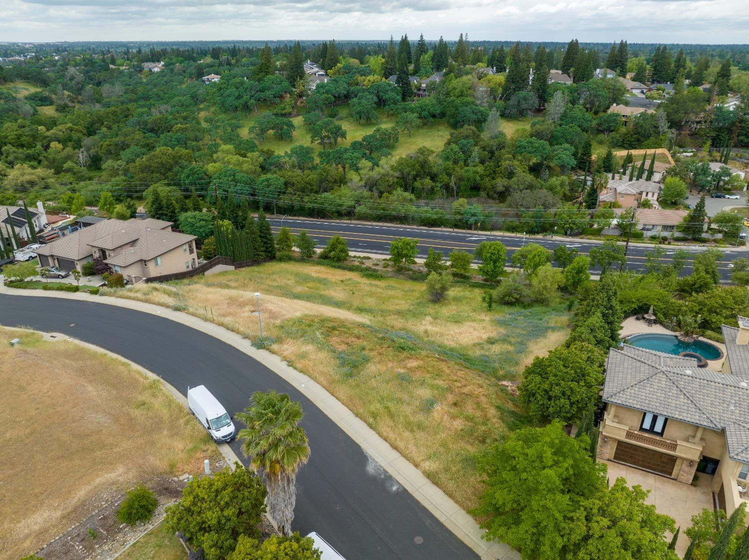 Detail Gallery Image 7 of 14 For 621 Landrise Ct, Folsom,  CA 95630 - – Beds | – Baths