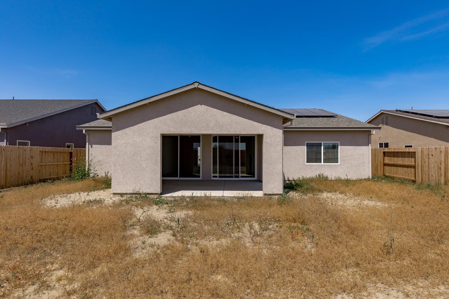 Detail Gallery Image 4 of 26 For 303 Piper Ln, Colusa,  CA 95932 - 3 Beds | 2 Baths