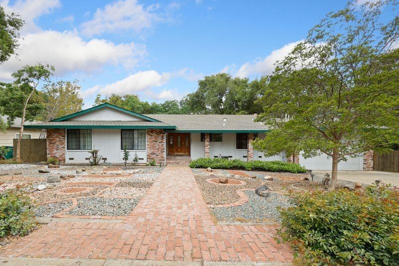 Photo of 3820 Toronto Rd in Cameron Park, CA