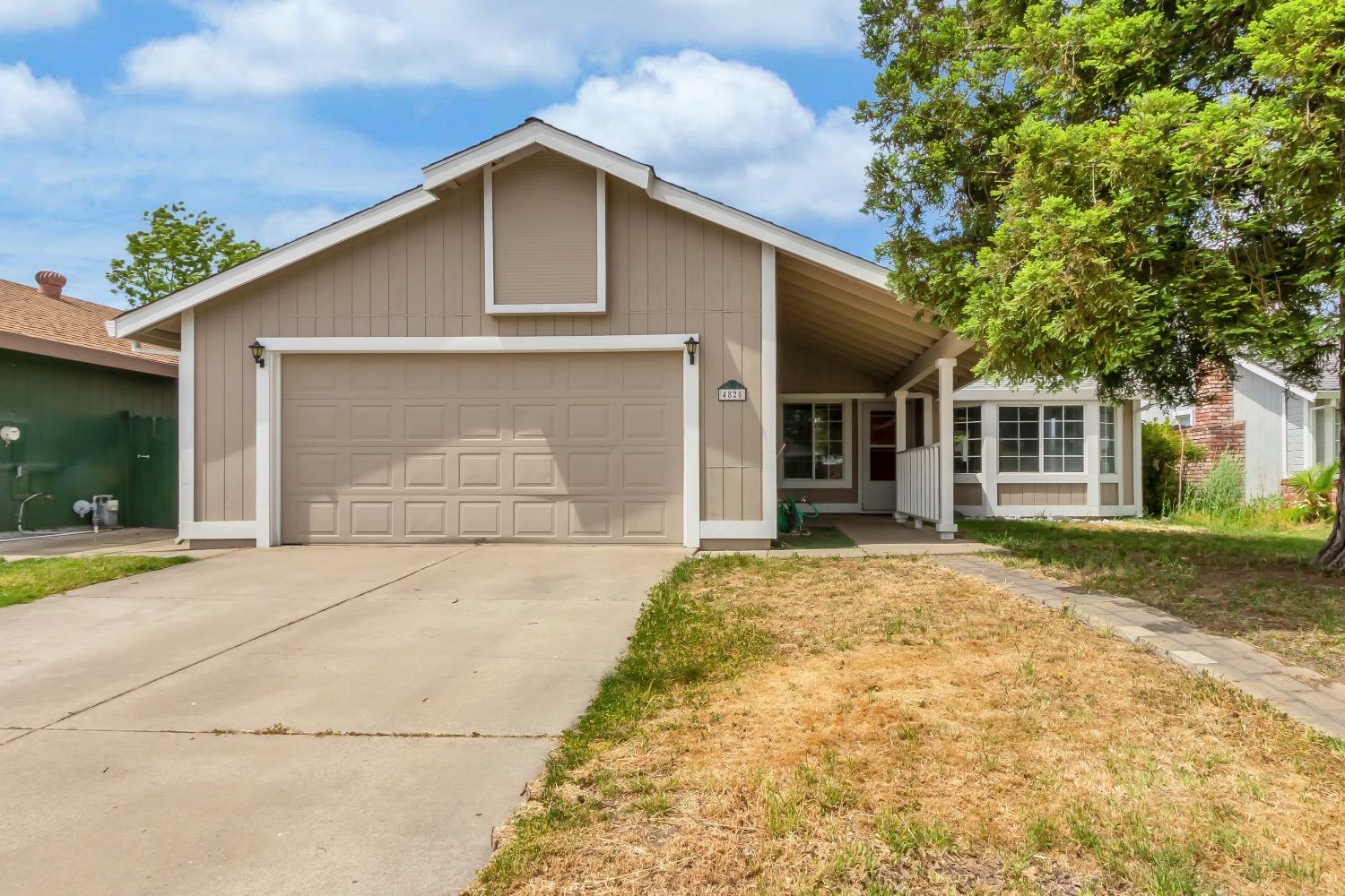 Detail Gallery Image 1 of 1 For 4825 Taylor St, Sacramento,  CA 95838 - 3 Beds | 2 Baths