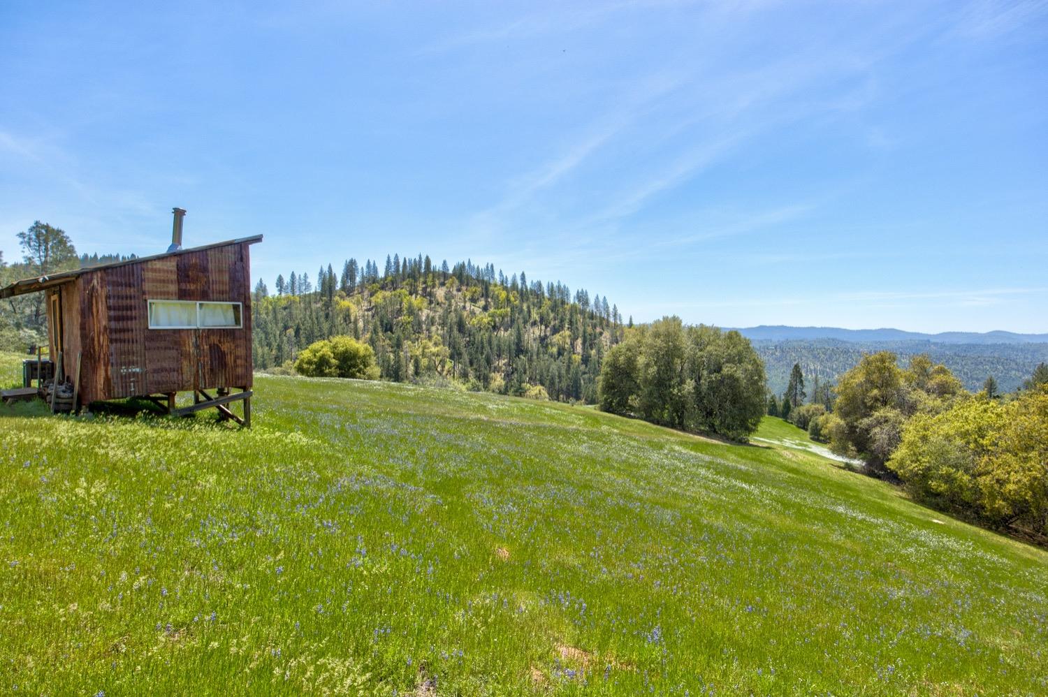 1n19, Long Barn, California image 38