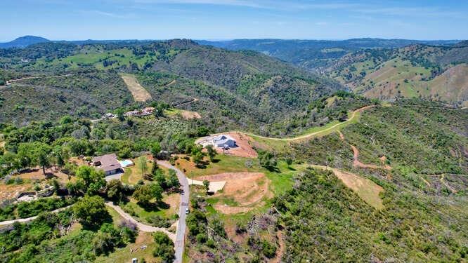 Candy Circle, Mokelumne Hill, California image 2