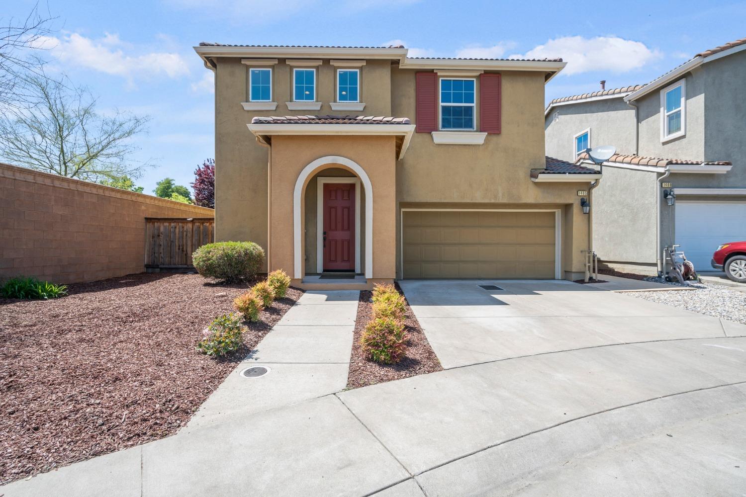 Photo of 1465 Durfee Ct in Folsom, CA