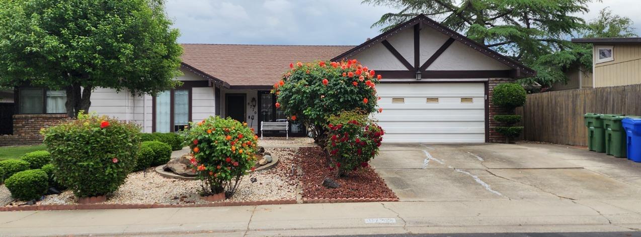 Photo of 8770 Superb Cir in Elk Grove, CA