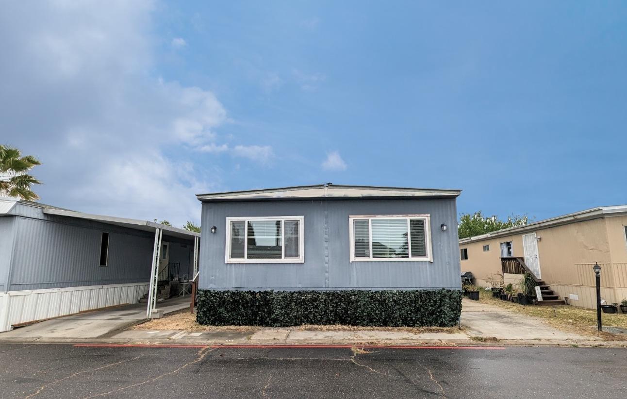 Photo of 4837 Faith Home Rd #64 in Ceres, CA