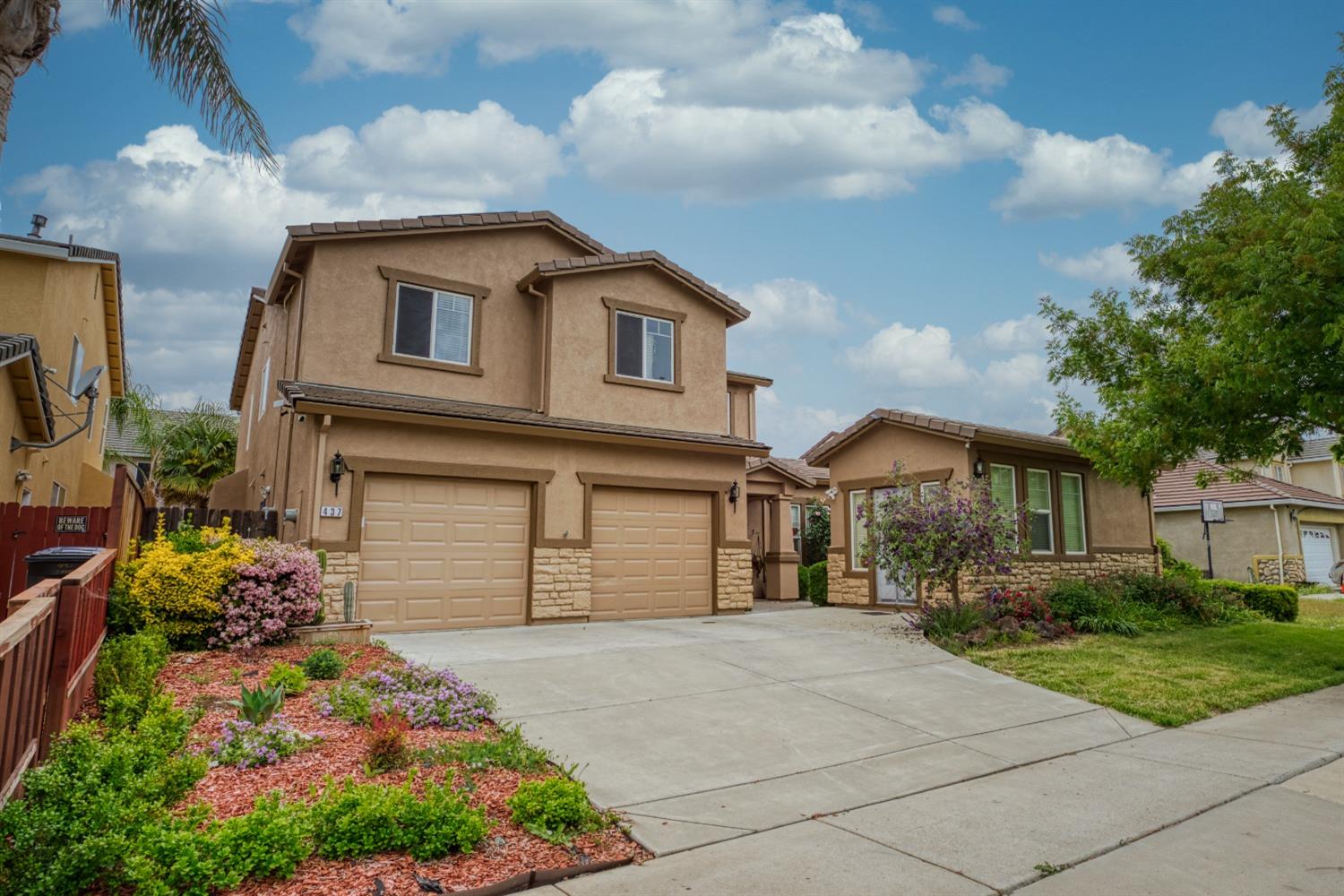 437 Creekside Drive, Patterson, CA 95363