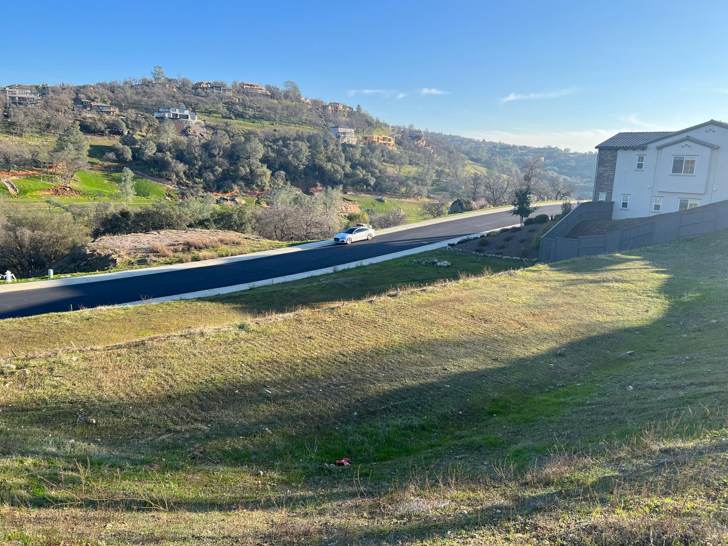 Photo of 950 Belfiore Ct in El Dorado Hills, CA