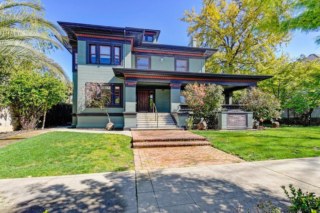 Photo of 2609 Capitol Ave in Sacramento, CA