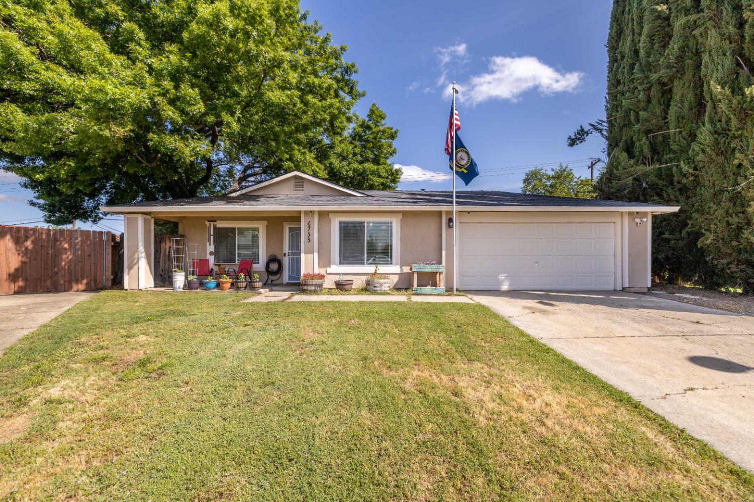 Photo of 6733 Winlock Ave in Citrus Heights, CA