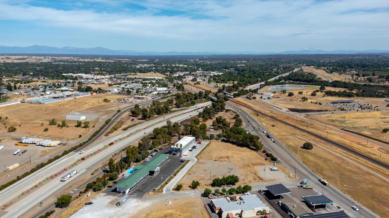 Sutter Street, Red Bluff, California image 8