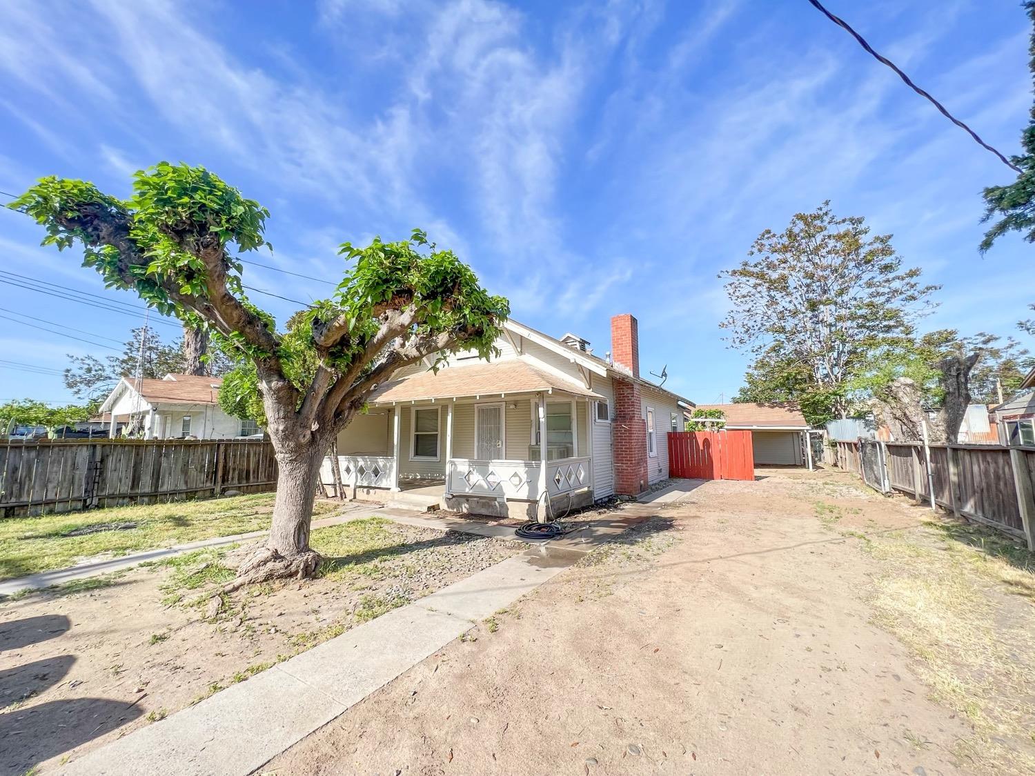 Photo of 711 Anthony Ave in Modesto, CA