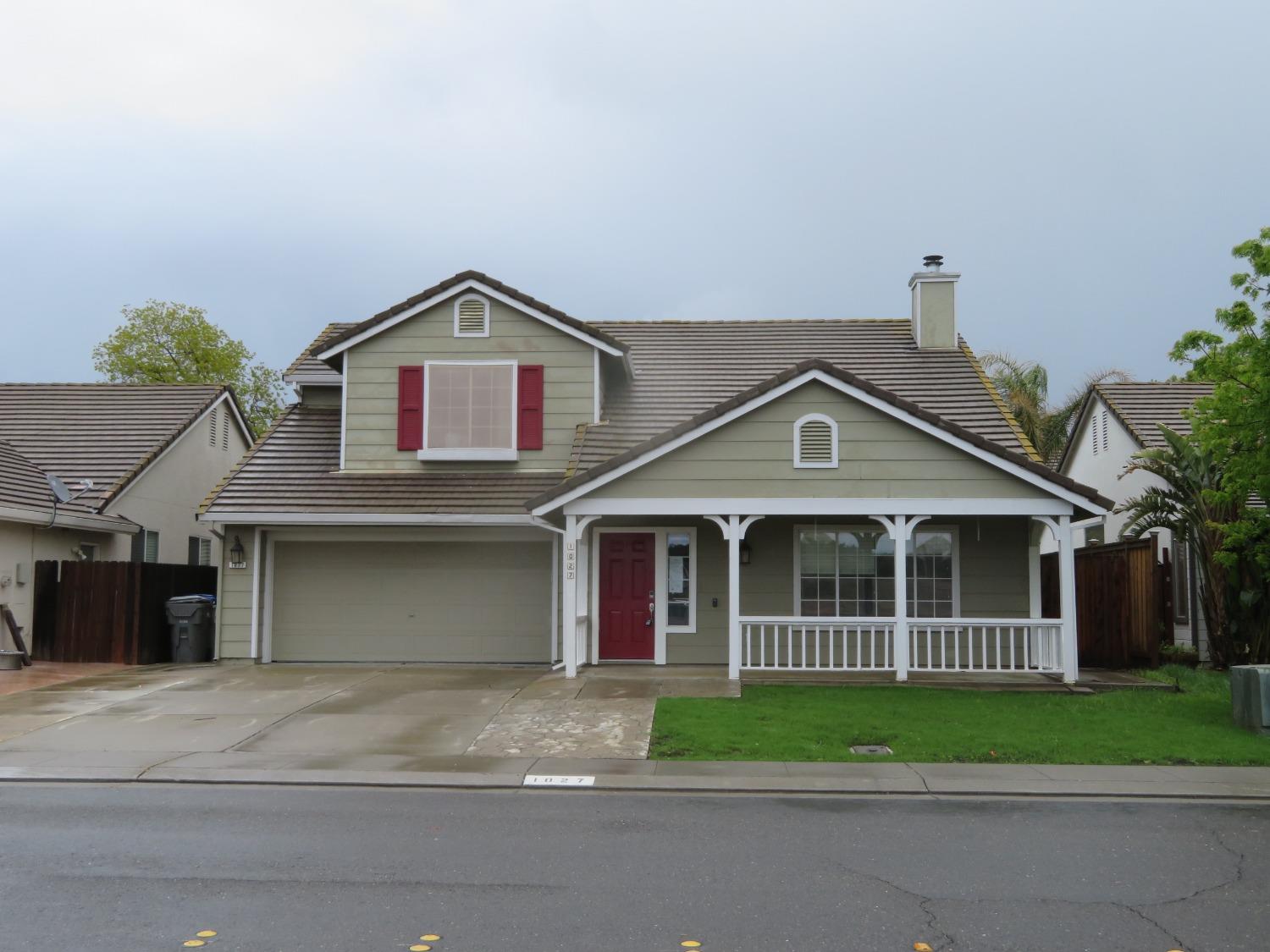 Photo of 1027 Bourn Dr in Woodland, CA