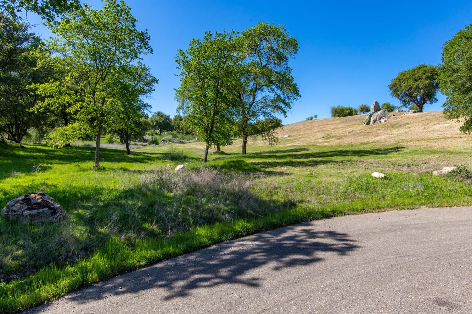 Photo of 1767 English Colony Wy in Penryn, CA