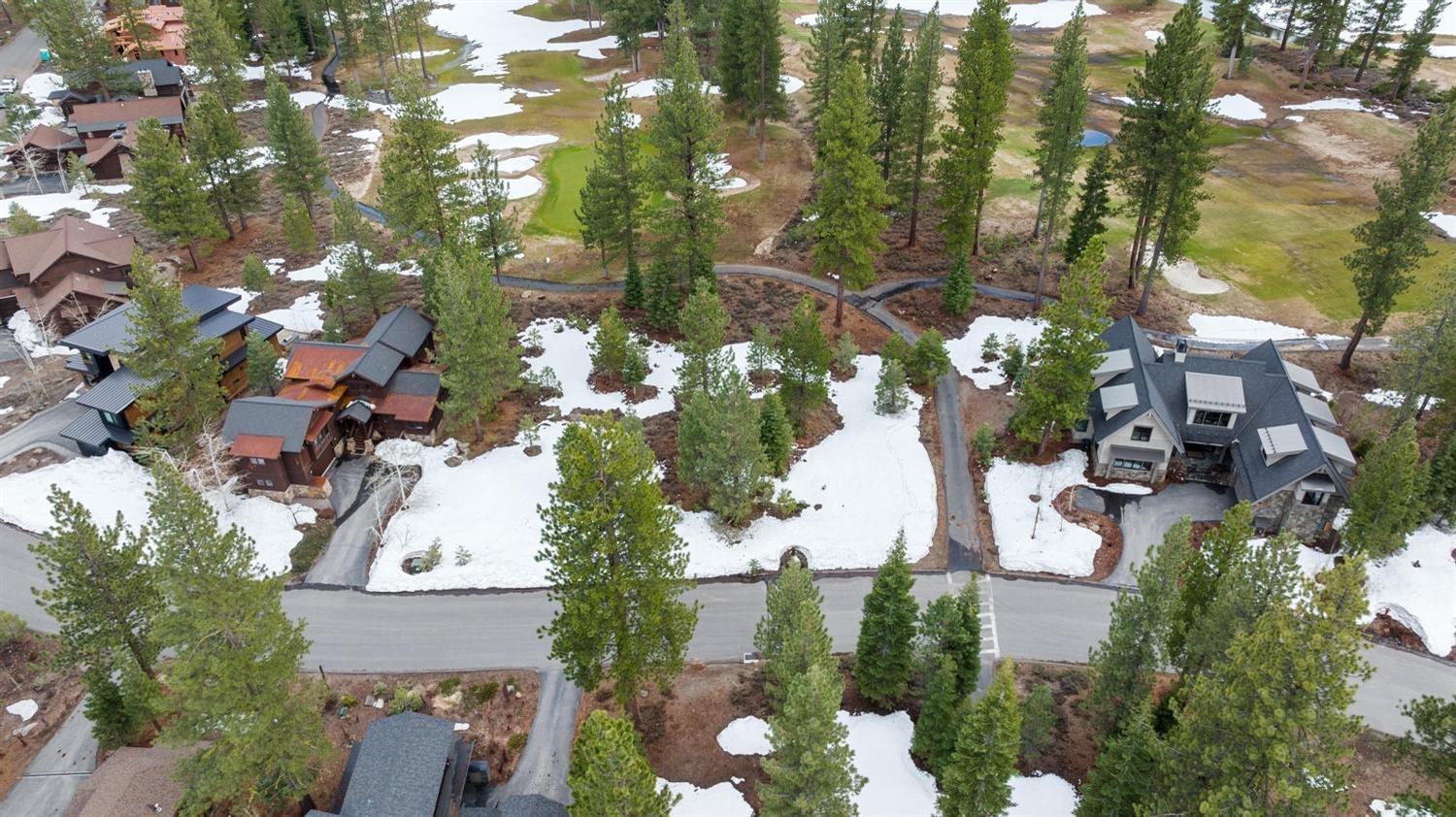 Photo of 9337 Heartwood Dr in Truckee, CA