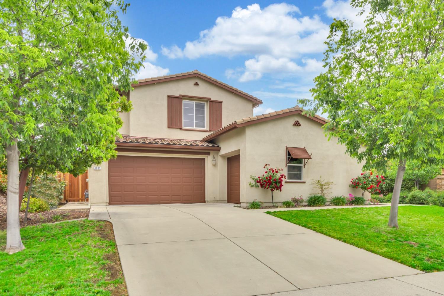 Photo of 1003 Silver Saddle Ln in Rocklin, CA