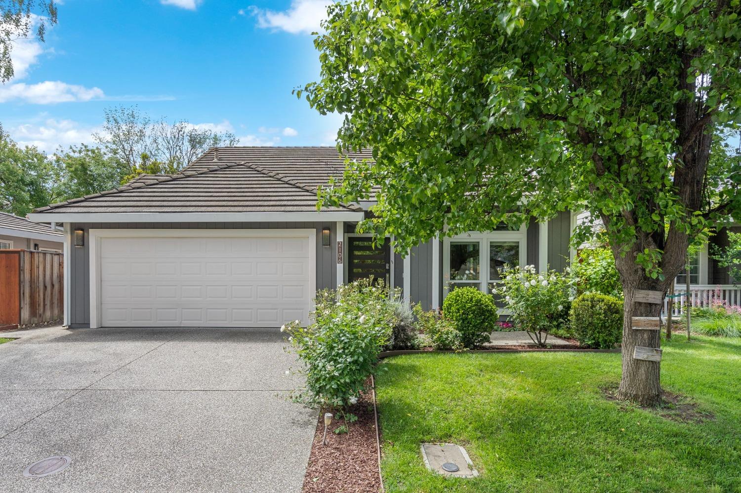 2106 Dinosaur Place, Davis, CA 95616